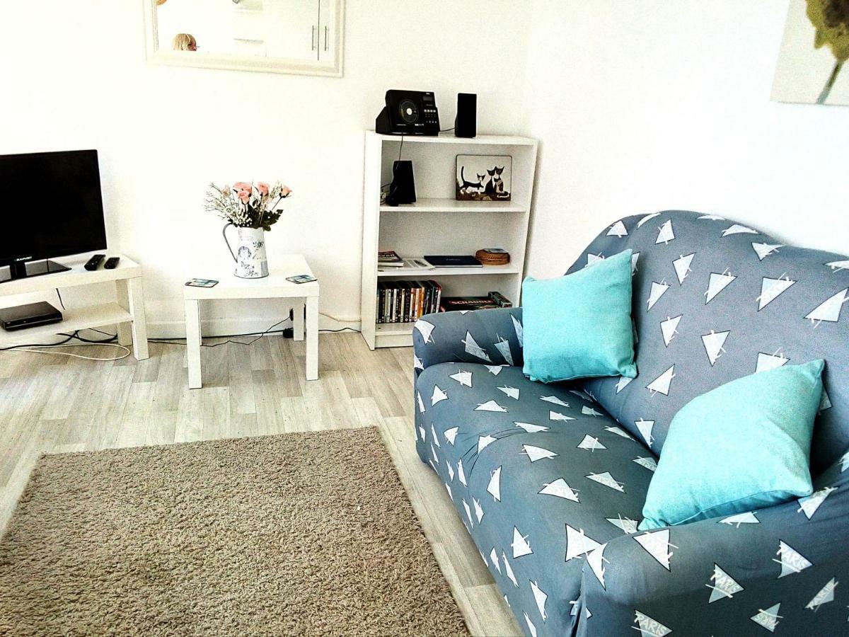 Chalet For Two - ดาร์ตมัธ ภายนอก รูปภาพ